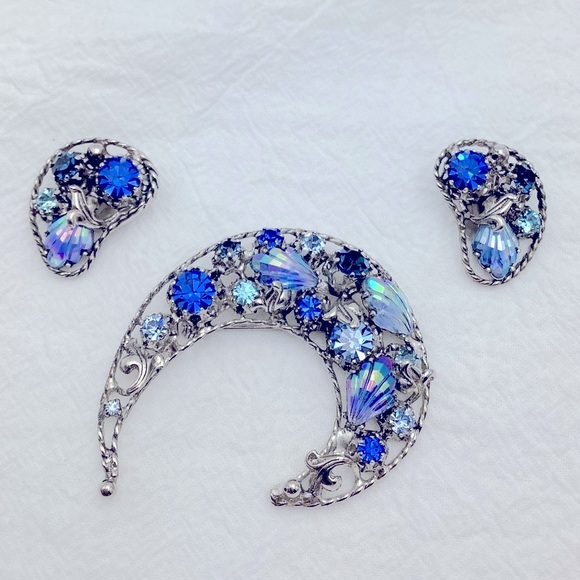 Vintage Triad Signed Brooch And Clip Earrings - Picture 2 of 3